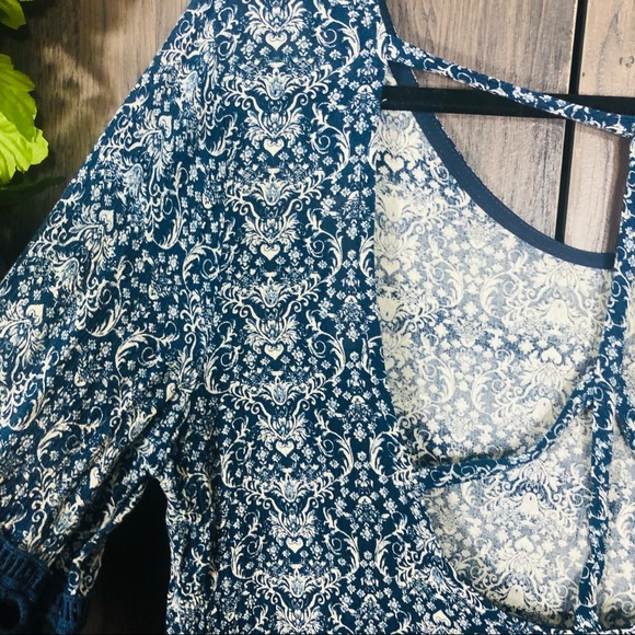 _🌼3/$30🌼Vintage Havana Printed Long Sleeve Open Back Top Medium - Picture 15 of 16
